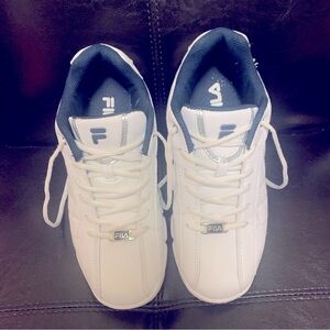 FILA Mens training shoes. White synthetic. US Size 9 1/2. Worn once. Good cond.